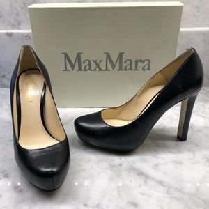 MaxMara Black Leather Pumps Great Condition